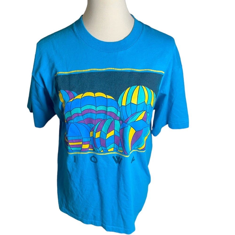 Vintage Iowa Hot Air Balloon Tee